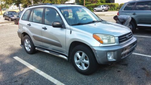 2003 Toyota RAV4 Base Sport Utility 4-Door 2.0L Well Maintained 1 Owner Vehicle!, image 13