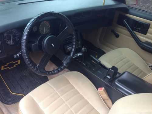 1986 IROC-Z Camaro Hardtop - Solid driver, NO RESERVE!, image 6