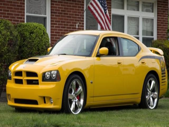 Dodge: charger srt-8