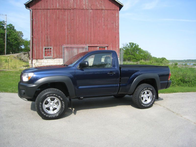 2012 toyota tacoma