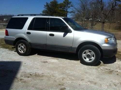 2005 ford expedition xls sport utility 4-door 5.4l bank repo!!!!!!!