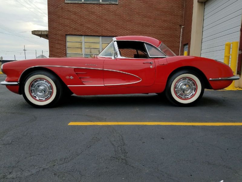 1960 chevrolet corvette