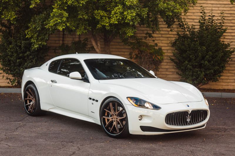 2010 maserati gran turismo sport