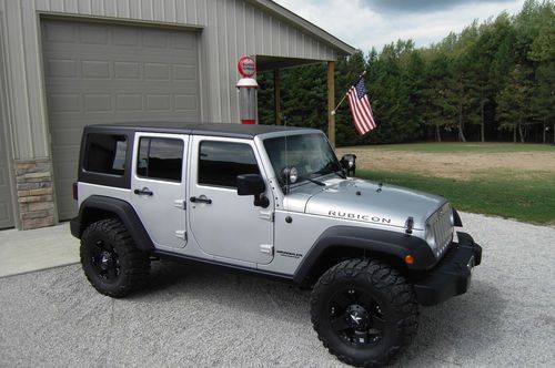 2011 jeep wrangler unlimited rubicon sport utility 4-door 3.8l