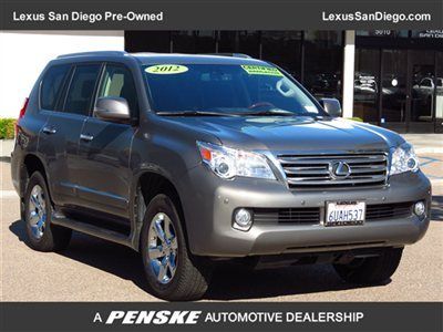 Gray/lexus certified/navigation/park assist/rear camera/remote start/4x4/blue