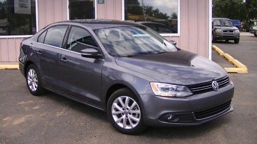 2012 volkswagen jetta sedan 4dr auto sel w/nav