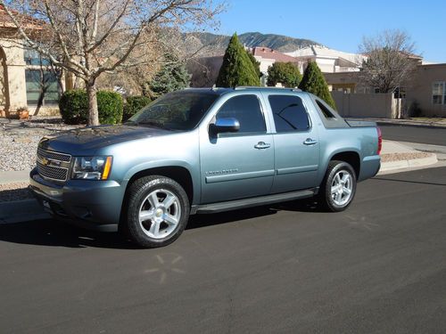 2008 chevrolet avalanche ltz - excellent condition!!