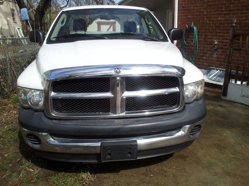 2004 dodge ram 1500 st standard cab pickup 2-door 3.7l v6