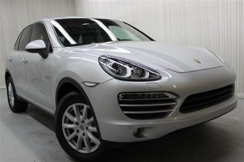 2011 porsche cayenne premium package bose audio silver black leather awd