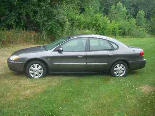 2004 Ford Taurus, image 2