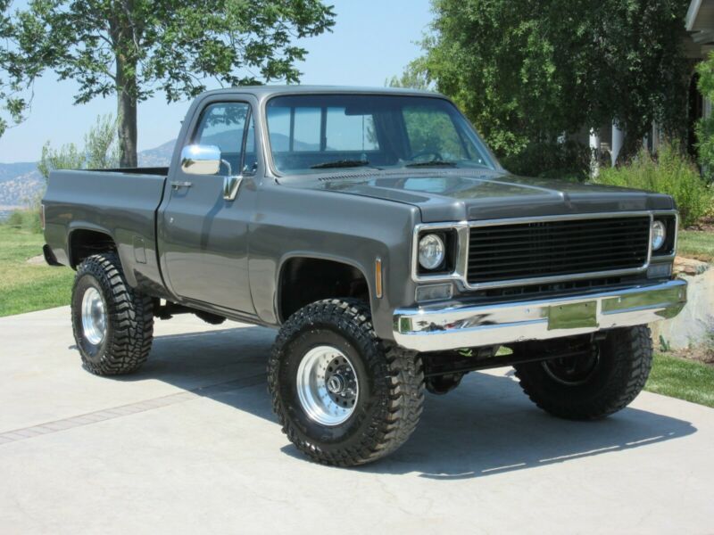 1975 chevrolet ck pickup 1500 4x4 short bed - fresh restoration