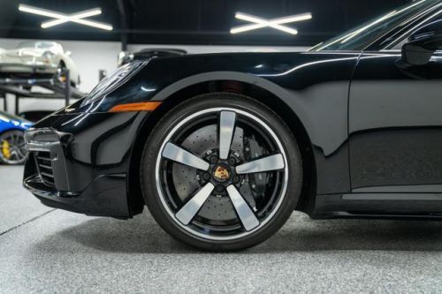 2022 Porsche 911 Turbo S Coupe 2D, US $229,950.00, image 6