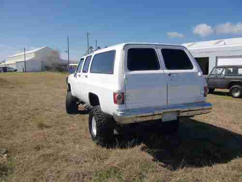 1987 Chevy Truck Suburban 4 Wheel Drive with 10 inch Lift, image 6