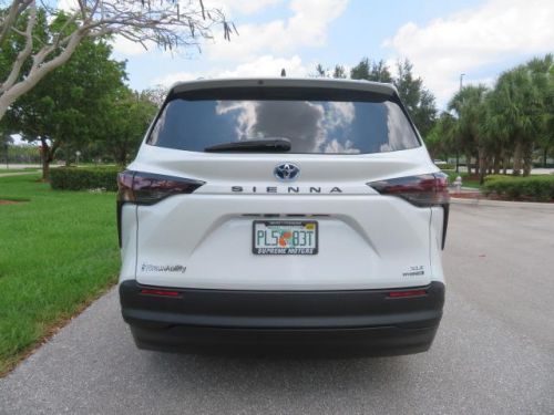 2024 Toyota Sienna XLE Braunability Handicap Wheelchair Van, US $89,999.00, image 10
