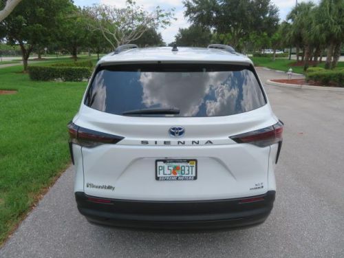 2024 Toyota Sienna XLE Braunability Handicap Wheelchair Van, US $89,999.00, image 19