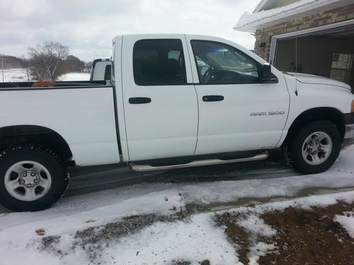 2002 dodge ram 1500 slt crew cab pickup 4-door 5.9l