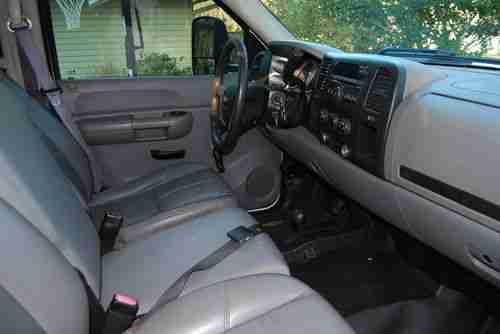 2008 Chevrolet Silverado 3500 HD LT Crew Cab Pickup 4-Door 6.6L, image 6