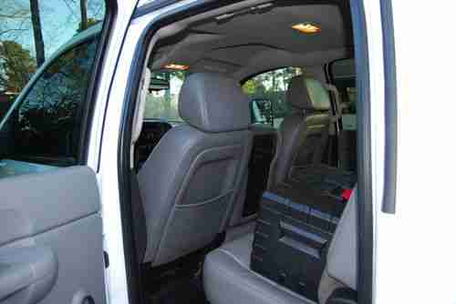 2008 Chevrolet Silverado 3500 HD LT Crew Cab Pickup 4-Door 6.6L, image 7