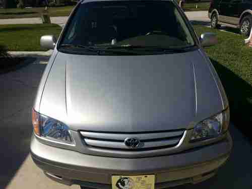 2001 Toyota Sienna XLE Mini Passenger Van 5-Door 3.0L - ONE OWNER - LOW MILES!, US $10,000.00, image 2