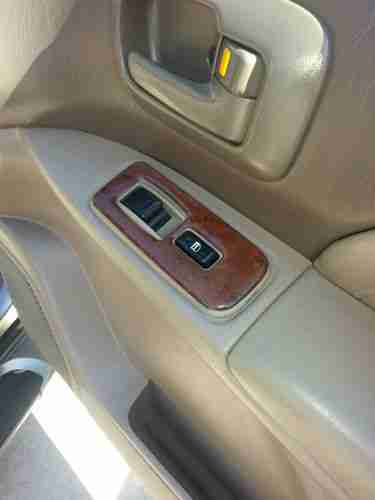 2001 Toyota Sienna XLE Mini Passenger Van 5-Door 3.0L - ONE OWNER - LOW MILES!, US $10,000.00, image 11