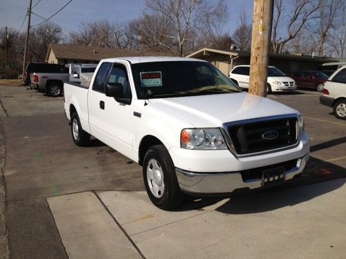 2004 ford f150 xl super cab v8 4x2