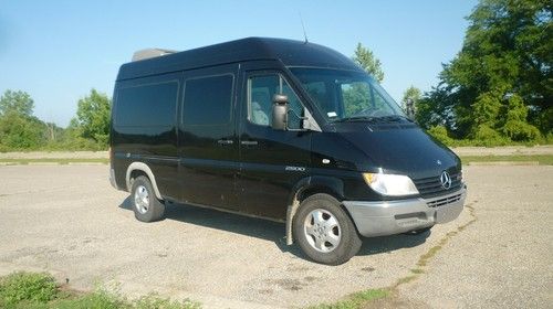 2004 dodge mercedes sprinter 2500 10 passenger van 2.7l diesel black high top