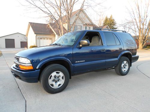 2002 chevy s-10 blazer 4 door 4x4 ls only 50,000 miles 1 owner great condition