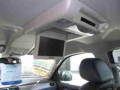 Crew Cab 4x4 4WD Black Leather Certified 6.0L  Blue DVD Heated Chrome Rims, image 11