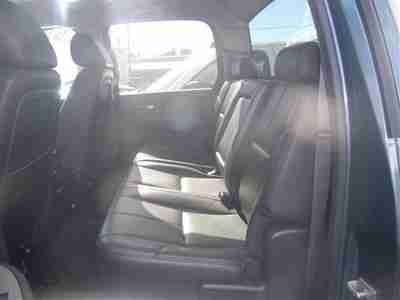 Crew Cab 4x4 4WD Black Leather Certified 6.0L  Blue DVD Heated Chrome Rims, image 12