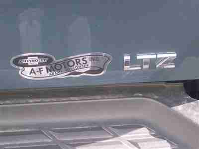 Crew Cab 4x4 4WD Black Leather Certified 6.0L  Blue DVD Heated Chrome Rims, image 13