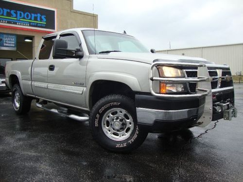 2006 chevrolet silverado 2500 lt*4wd*warn wench*6.0l v8*55k miles