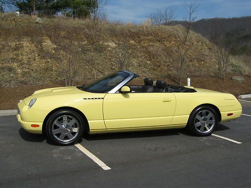 2002 ford thunderbird premium convertible 2-door 3.9l