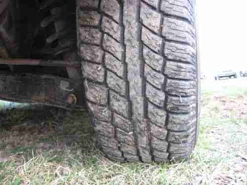 GOOD RUNNING EDDIE BAUER 4X4 SUNROOF LEATHER 7 PASSENGER LIKE NEW TIRES COOL!!!!, image 4