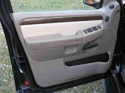 GOOD RUNNING EDDIE BAUER 4X4 SUNROOF LEATHER 7 PASSENGER LIKE NEW TIRES COOL!!!!, image 16