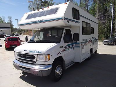 1999  minnie winnie motor home...garage kept...only 71k.. miles..great condition