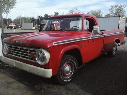 1967 dodge d100