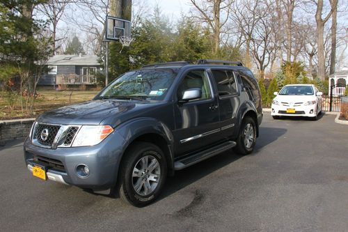 2008 nissan pathfinder le sport utility 4-door 4.0l  no reserve