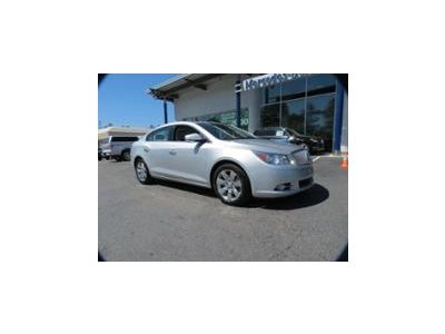 2011 buick lacrosse cxs powerglassmoonroof/leatherseats/keylessstart/heatedseats