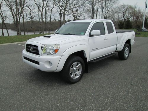 2007 white toyota tacoma 4x4 sr5 trd