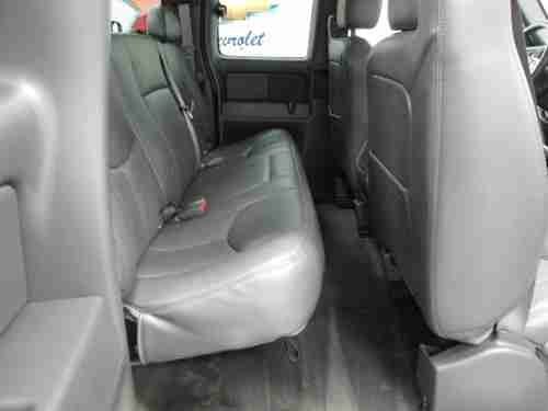 2006 Chevrolet Silverado 2500 HD LT Extended Cab Pickup 4-Door 6.6L, US $34,900.00, image 16