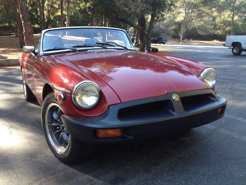 Mg : mgb roadster convertible