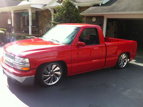 1999 chevy silverado-airbags--20in wheels--11,800 actual miles*loaded*