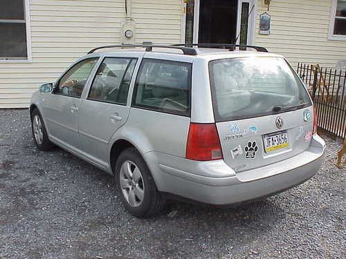 2004 volkswagon jetta wagon,very dependable,180k,2.0-4cyl,auto,cold ac,great mpg