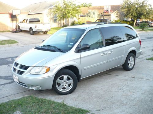 2007 dodge grand caravan sxt mini passenger van 4-door 3.8l (no reserve)