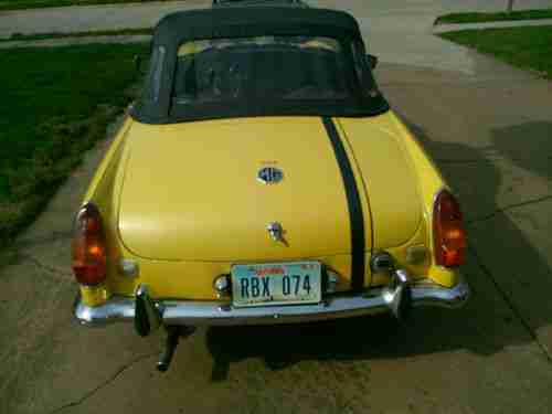 1974 1/2 MGB - Latest Model of the Chrome Bumper Style - Mechanically Restored, US $6,000.00, image 5