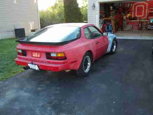1984 Porsche 944, image 4