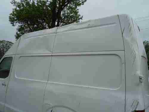 2012 Nissan NV2500 SV Cargo Delivery VanSalvage Wrecked Damaged, image 5