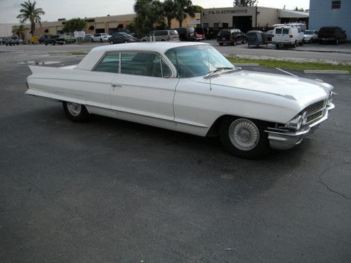 1962 cadillac coupe deville