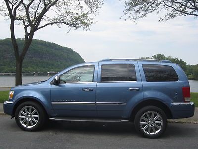 5.7l hemi limited 4x4 dvd 20" chrome wheels heated leather seats moonroof