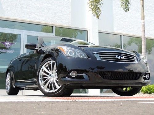 Florida 1 owner garage kept g37 convertible tech. package only 1300 miles look!!